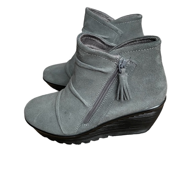 Skechers Shoes Skechers Womens Parallel Triple Threat In Gray Wedge Booties Size 8 Poshmark